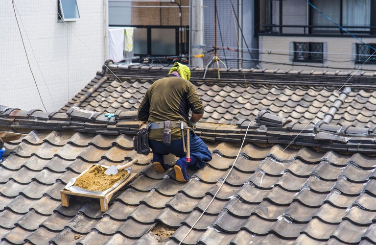 瓦の葺き替えをスピード感を大切に施工しております | 津市で屋根なら対応が柔軟な株式会社NEXTクリエイト