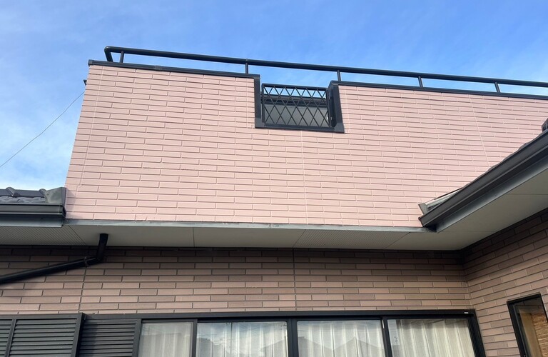 T様邸（津市）バルコニー塗装・瓦ラバーロック施工【津市で塗装は株式会社NEXTクリエイト】